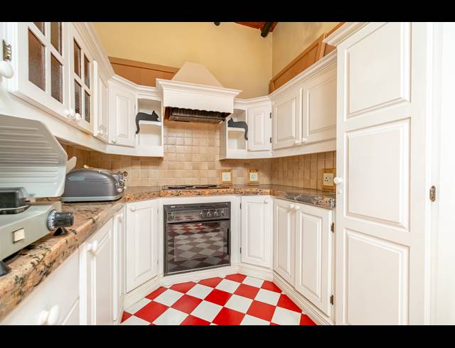 2 BEDROOM HOUSE FOR SALE IN MONTANA